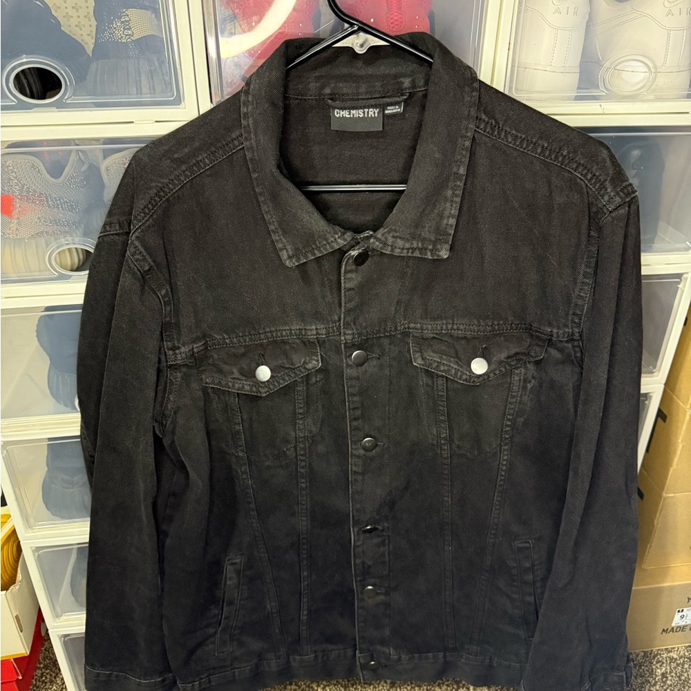 Chemistry Black Lightweight Jacket